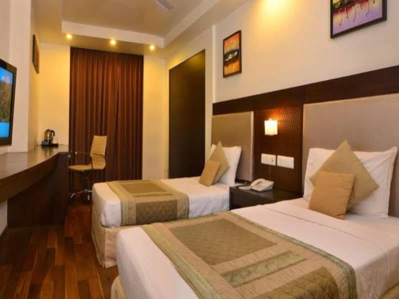 Hotel Le Roi Raipur At Raipur Railway Station Rāipur Exterior foto